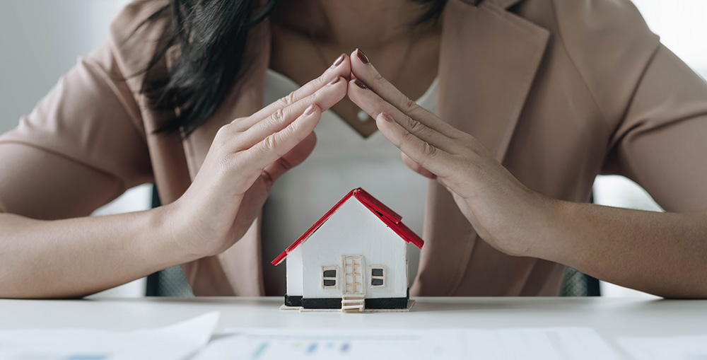 Common Reasons Property Damage Insurance Claims Are Denied in South Florida